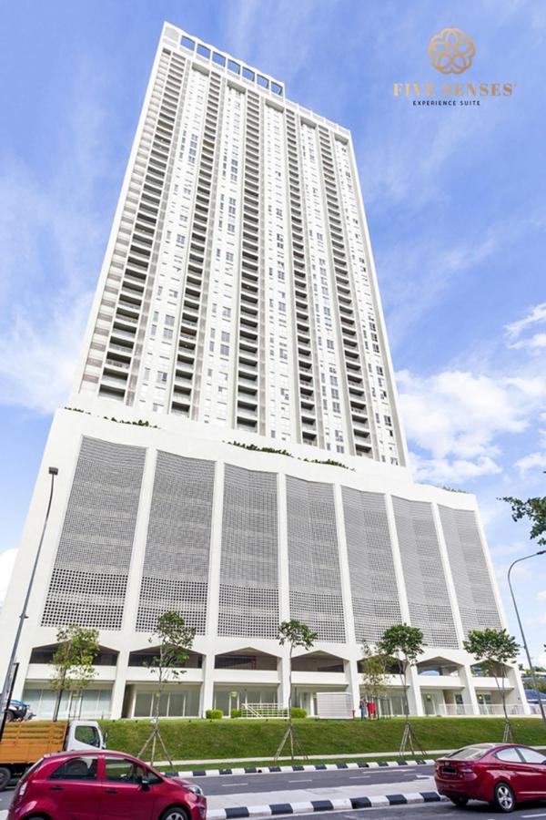 Una Residences, Sunway Velocity By Five Senses Kuala Lumpur Exteriör bild
